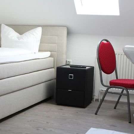 ホテル Gastehaus Hubertushof - 24H Check-In ハウゼン エクステリア 写真